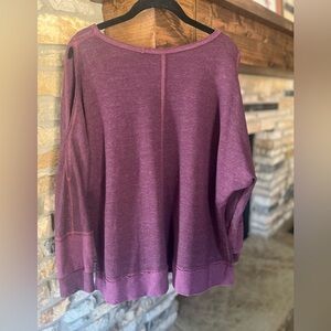 “Elan” burgandy open shoulder sweatshirt